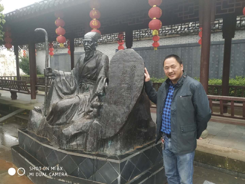 王鑫的第一张照片--武义闪婚服务中心